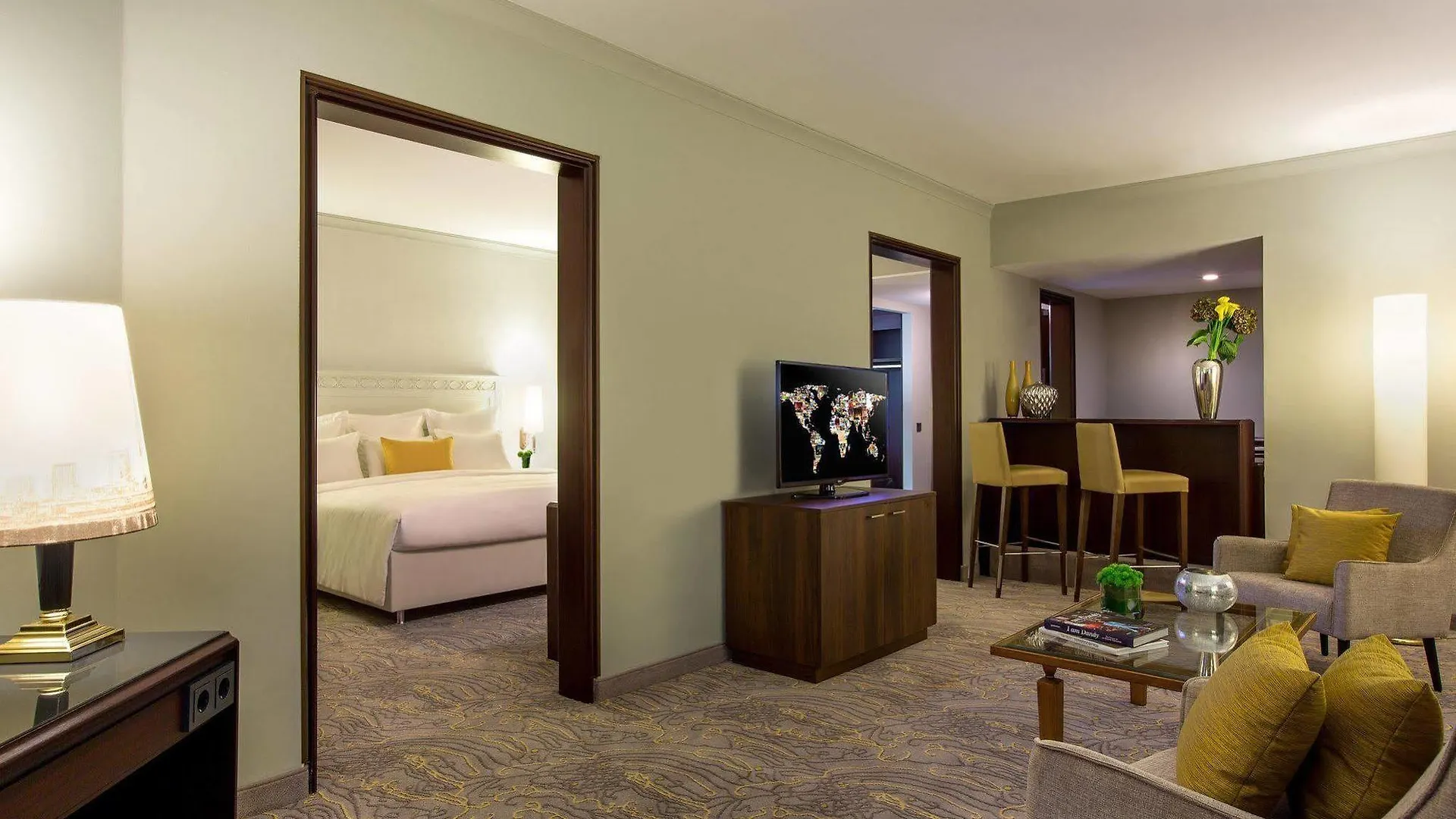 ****  Renaissance Duesseldorf Hotel Německo