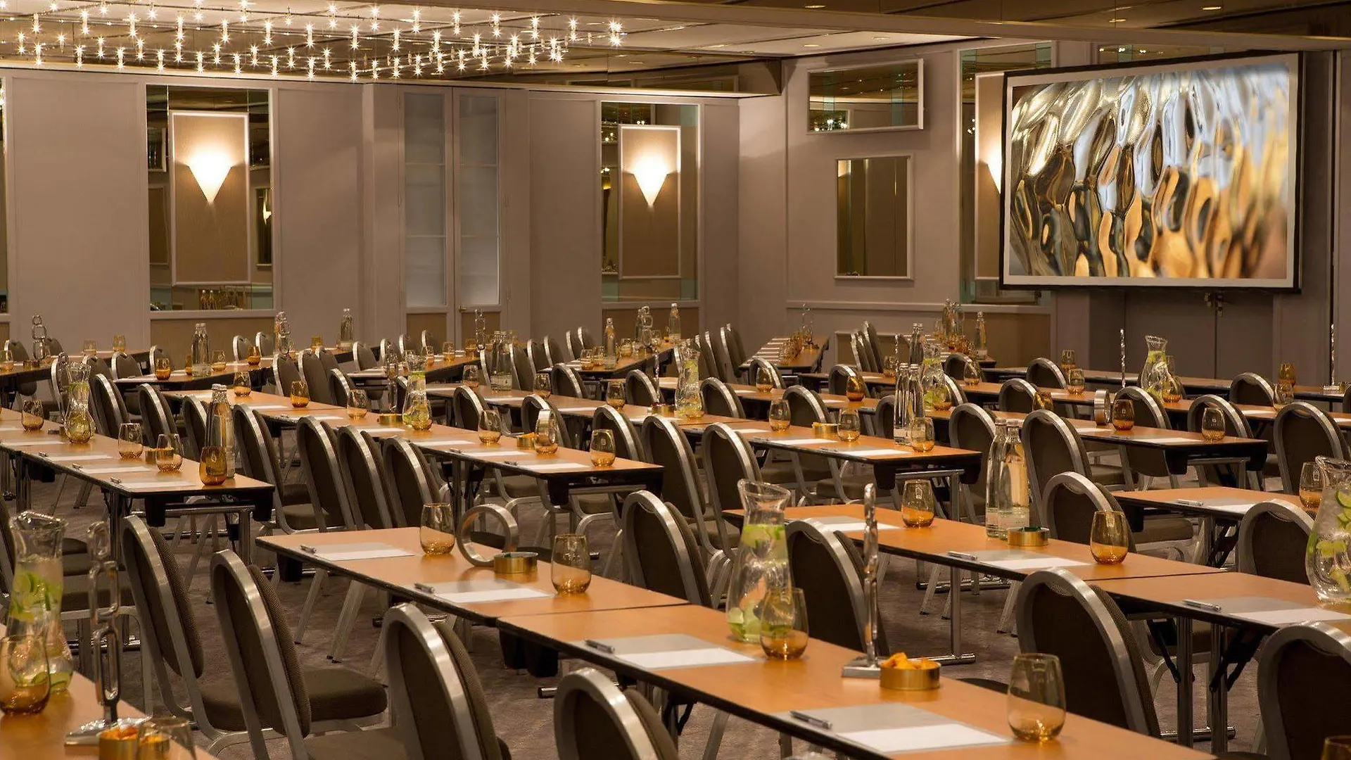 Renaissance Duesseldorf Hotel  Dusseldorf