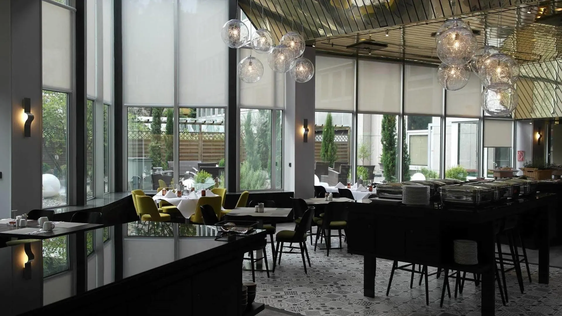 Renaissance Duesseldorf Hotel  Dusseldorf