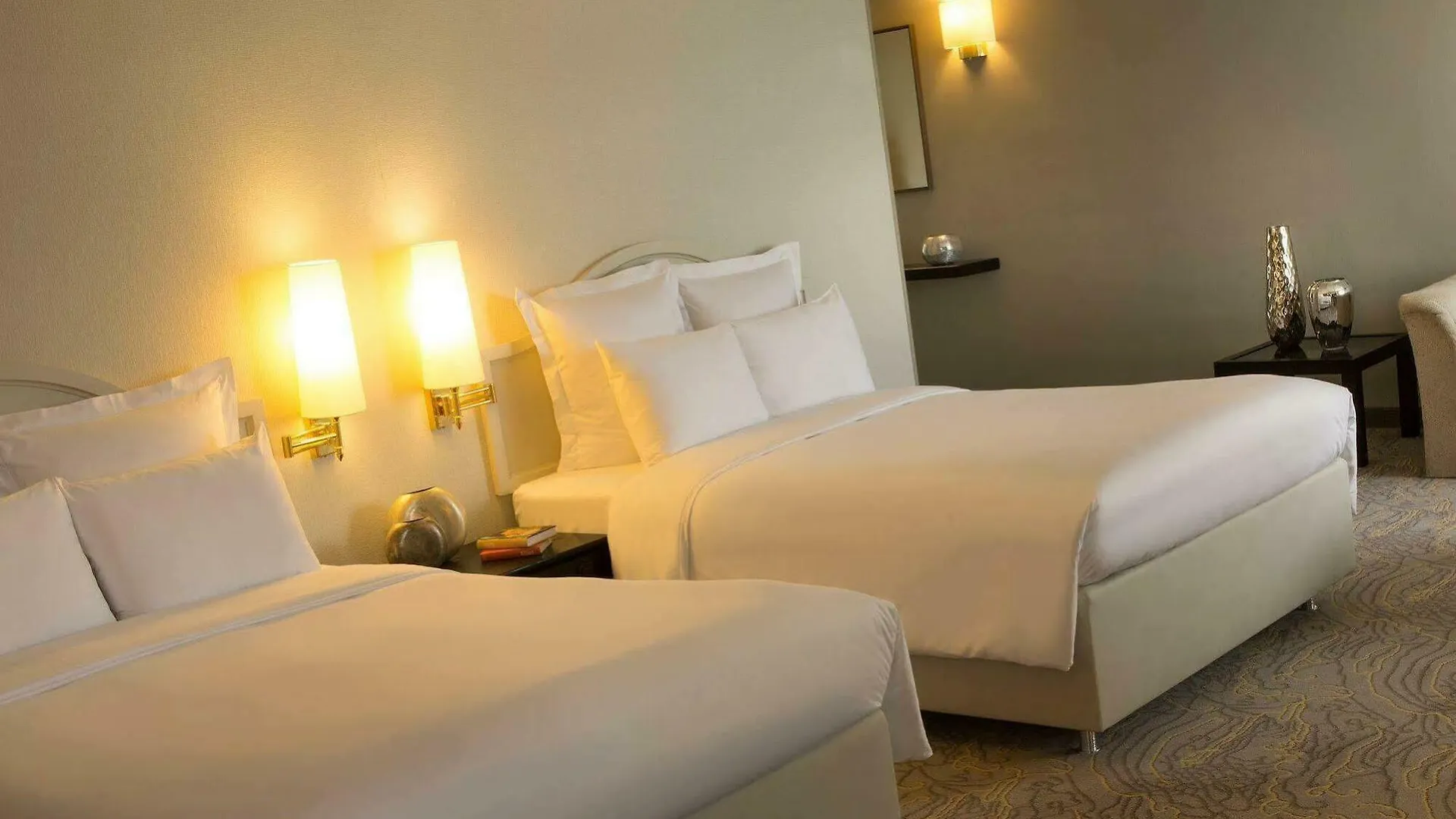 Renaissance Duesseldorf Hotel 4*, Dusseldorf Germany